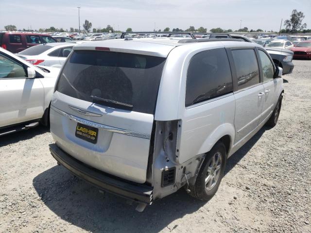 Photo 4 from auction – 2011 CHRYSLER TOWN & COU with VIN 2A4RR5DG1BR681872