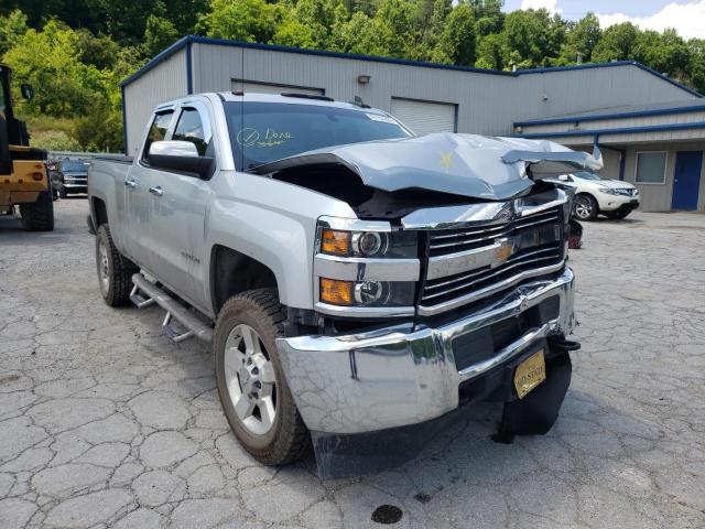 CHEVROLET SILVERADO 2017 with VIN 1GC2KUEG3HZ352884 - Photo from auction