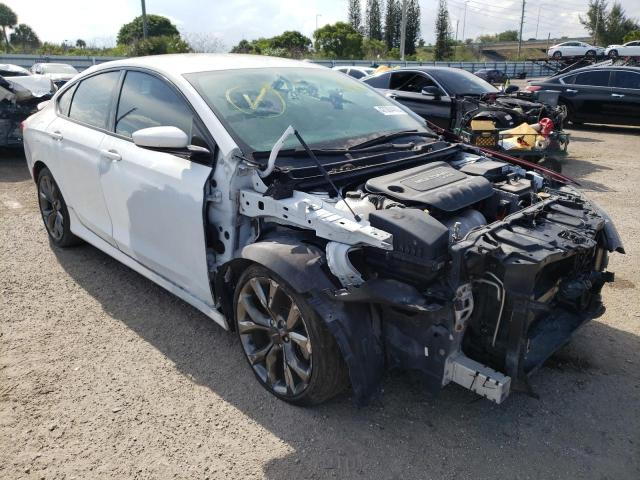 CHRYSLER 200 S 2015 with VIN 1C3CCCBB6FN554695 - Photo from auction