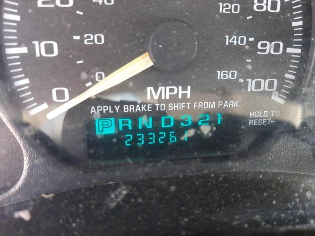 Photo 8 from auction – 2001 CHEVROLET SILVERADO with VIN 2GCEC19T611198749