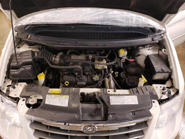 Photo 7 from auction – 2005 CHRYSLER TOWN & COU with VIN 2C8GP64L35R177851