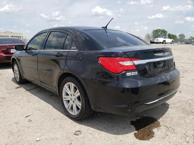 Photo 3 from auction – 2013 CHRYSLER 200 TOURIN with VIN 1C3CCBBB9DN713684