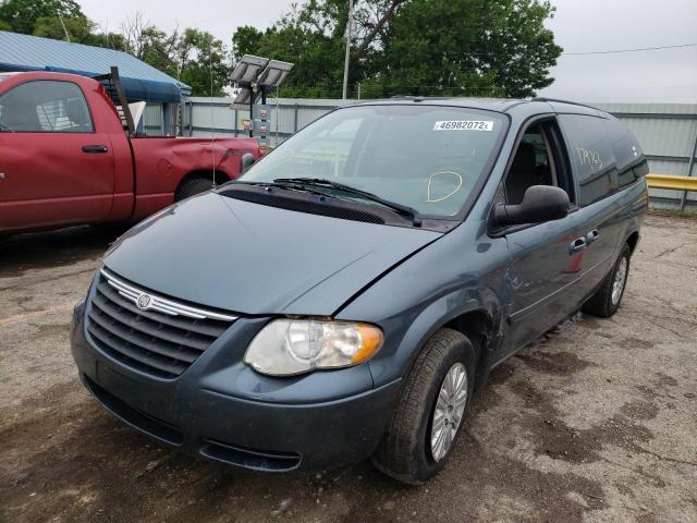 Photo 2 from auction – 2007 CHRYSLER TOWN & COU with VIN 2A4GP44R27R352050