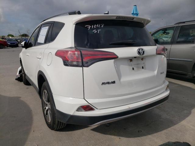 Photo 3 from auction – 2017 TOYOTA RAV4 XLE with VIN JTMWFREV3HD100292