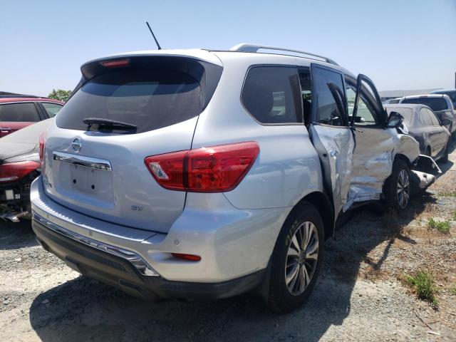Photo 4 from auction – 2018 NISSAN PATHFINDER with VIN 5N1DR2MN5JC679087