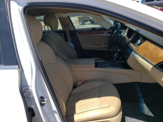 Photo 5 from auction – 2015 HYUNDAI GENESIS 5. with VIN KMHGN4JF1FU044080