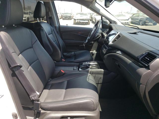 Photo 5 from auction – 2017 HONDA PILOT TOUR with VIN 5FNYF6H97HB066162