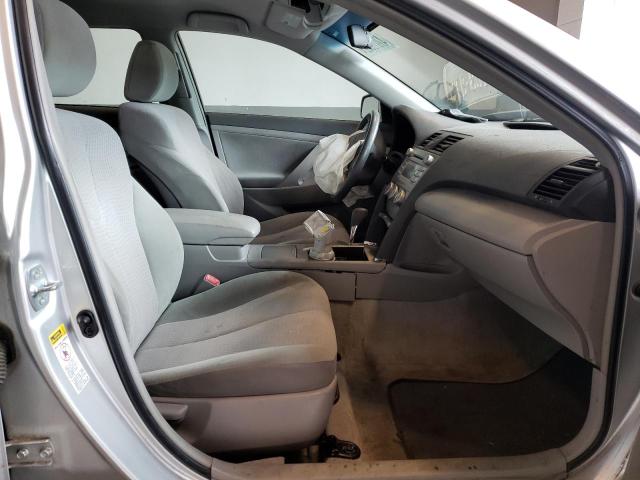 Photo 5 from auction – 2010 TOYOTA CAMRY BASE with VIN 4T1BF3EK7AU060687