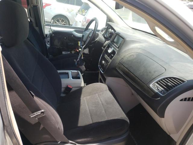 Photo 5 from auction – 2011 CHRYSLER TOWN & COU with VIN 2A4RR5DG1BR681872