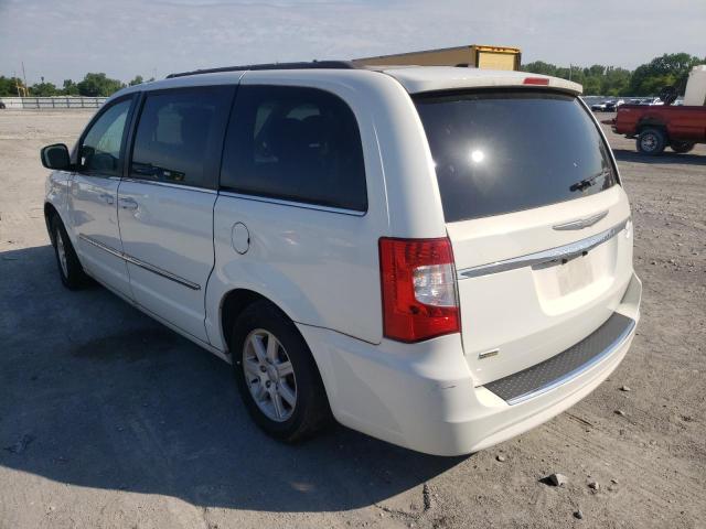 Photo 3 from auction – 2013 CHRYSLER TOWN & COU with VIN 2C4RC1BG4DR519689
