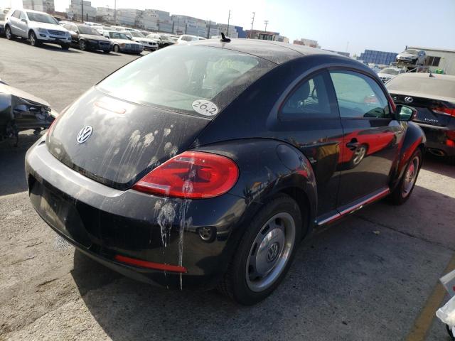 Photo 4 from auction – 2012 VOLKSWAGEN BEETLE with VIN 3VWHP7AT0CM625335