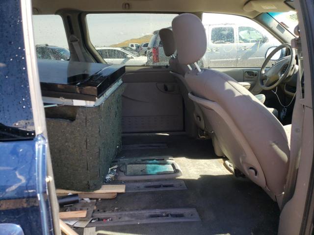 Photo 6 from auction – 2002 CHRYSLER TOWN & COU with VIN 2C8GP34342R632166
