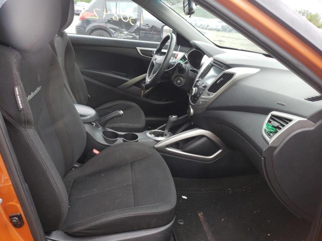 Photo 5 from auction – 2013 HYUNDAI VELOSTER with VIN KMHTC6AD8DU165331
