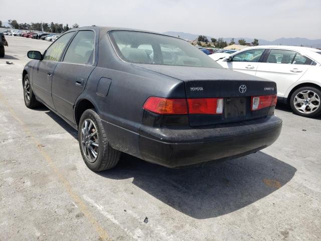 Photo 3 from auction – 2000 TOYOTA CAMRY CE with VIN JT2BG22K2Y0461011