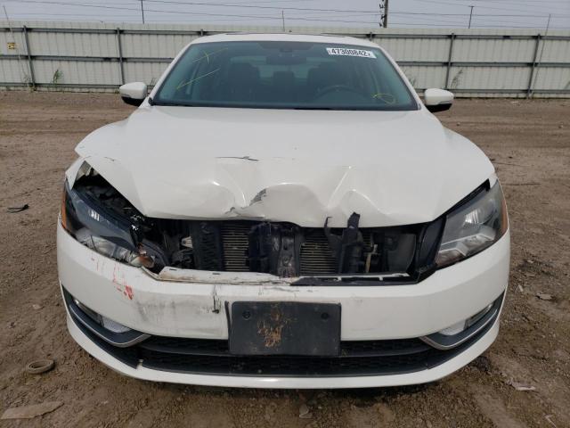 Photo 9 from auction – 2013 VOLKSWAGEN PASSAT SE with VIN 1VWBM7A38DC089963