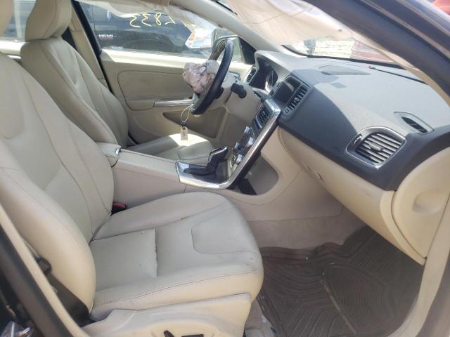 Photo 5 from auction – 2015 VOLVO S60 PLATIN with VIN YV140MFM3F2365380