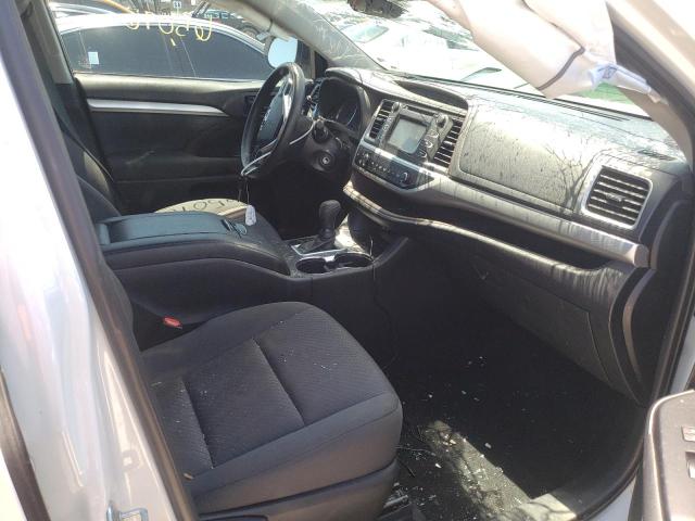 Photo 5 from auction – 2019 TOYOTA HIGHLANDER with VIN 5TDZZRFH2KS295892