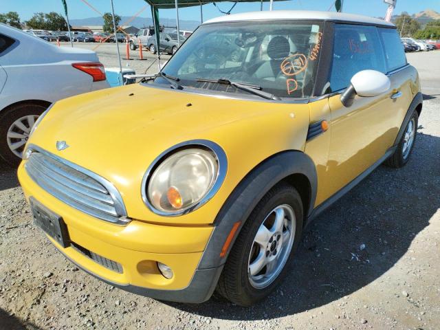 Photo 9 from auction – 2007 MINI COOPER with VIN WMWMF33557TT50383