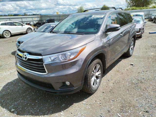 Photo 2 from auction – 2016 TOYOTA HIGHLANDER with VIN 5TDBKRFH1GS308273