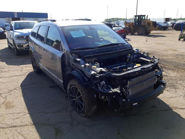 DODGE JOURNEY SE 2018 z numerem VIN 3C4PDCAB1JT439748 - Zdjęcie z aukcji