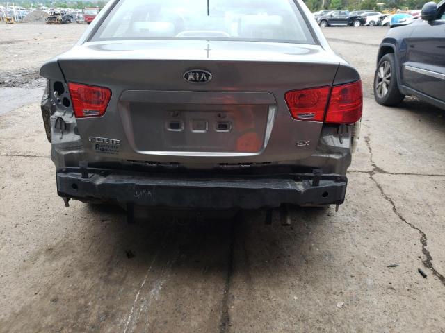 Photo 9 from auction – 2010 KIA FORTE EX with VIN KNAFU4A22A5247625