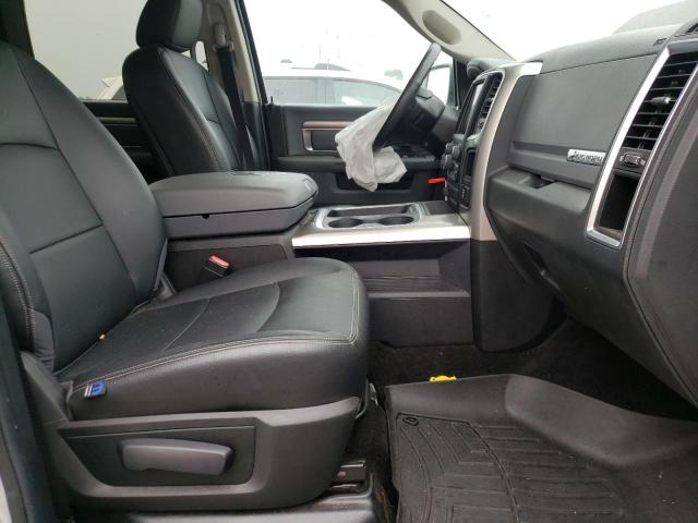 Photo 5 from auction – 2016 RAM 1500 SLT with VIN 3C6RR6LT6GG295849