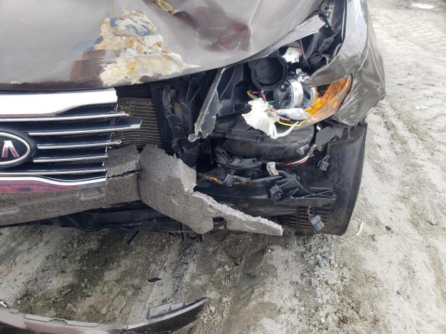 Photo 9 from auction – 2009 KIA OPTIMA LX with VIN KNAGE228995306772