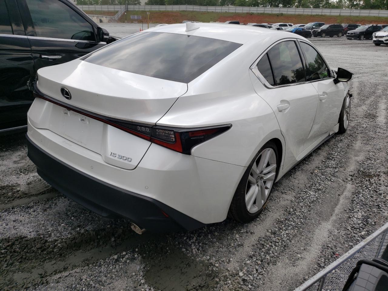 Photo 17 from auction – 2021 LEXUS IS 300 with VIN JTHCA1D21M5111742