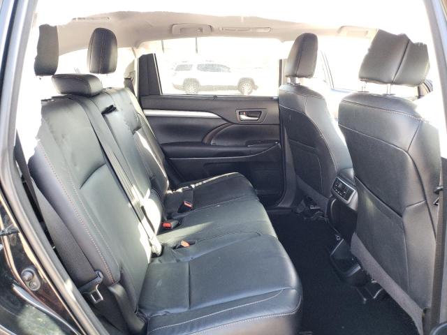 Photo 6 from auction – 2017 TOYOTA HIGHLANDER with VIN 5TDKZRFH7HS524707