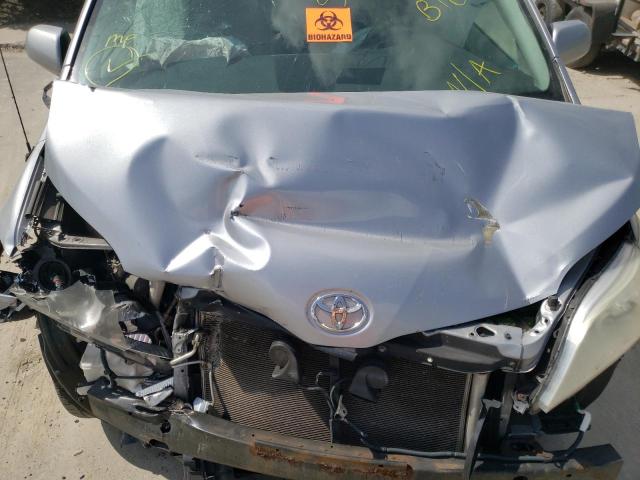 Photo 7 from auction – 2012 TOYOTA SIENNA LE with VIN 5TDJK3DC7CS034653
