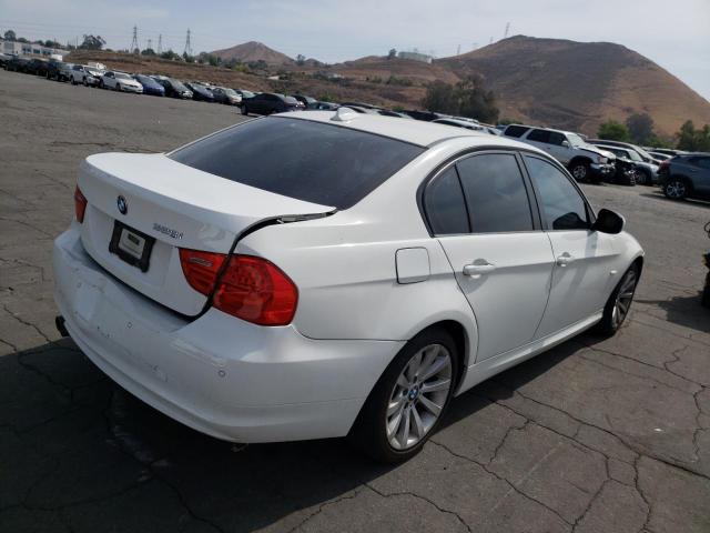 Photo 4 from auction – 2011 BMW 328 I SULE with VIN WBAPH5C52BF093533