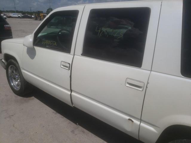 Photo 9 from auction – 1995 GMC SUBURBAN C with VIN 3GKEC16K9SG507896