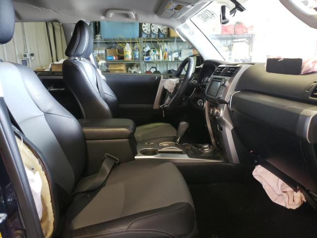 Photo 5 from auction – 2017 TOYOTA 4RUNNER SR with VIN JTEBU5JR8H5477227