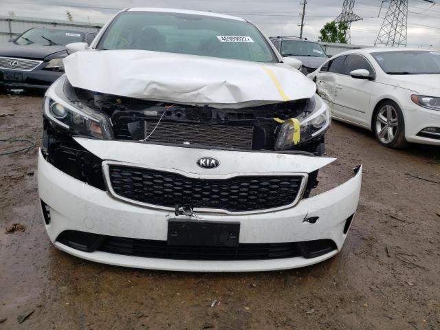 Photo 9 from auction – 2017 KIA FORTE LX with VIN 3KPFL4A72HE117750