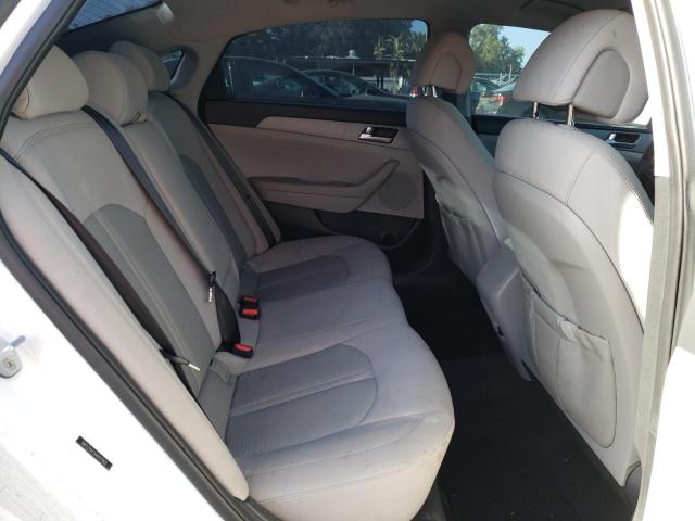 Photo 6 from auction – 2017 HYUNDAI SONATA SE with VIN 5NPE24AF5HH517903