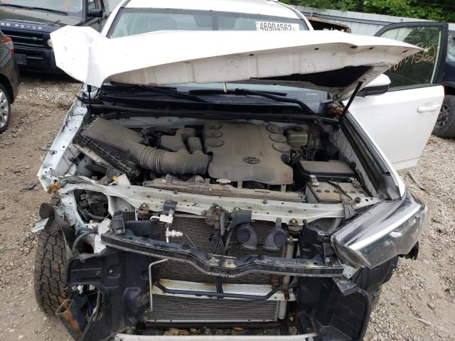 Photo 7 from auction – 2017 TOYOTA 4RUNNER SR with VIN JTEBU5JRXH5413755