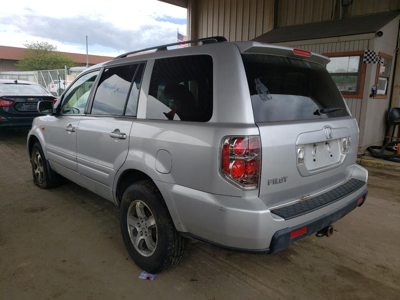 Photo 16 from auction – 2007 HONDA PILOT EXL with VIN 5FNYF28517B033811