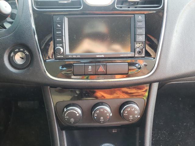 Photo 9 from auction – 2012 CHRYSLER 200 TOURIN with VIN 1C3CCBBG2CN224084