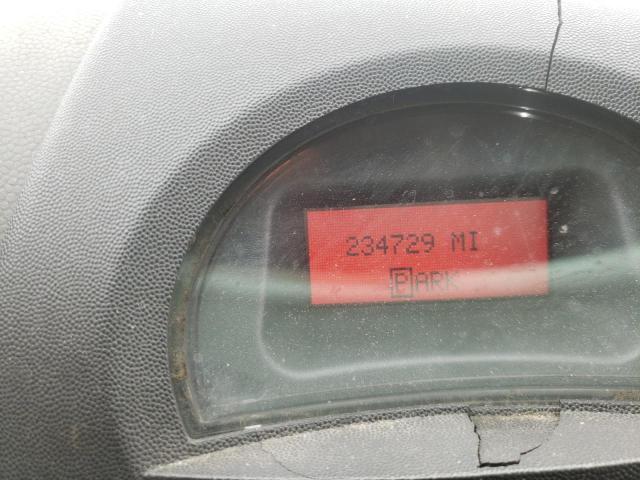 Photo 8 from auction – 2004 PONTIAC GRAND PRIX with VIN 2G2WS522041118855