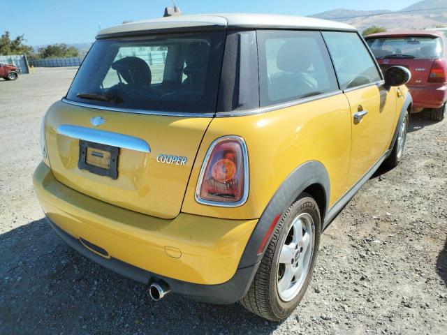 Photo 4 from auction – 2007 MINI COOPER with VIN WMWMF33557TT50383