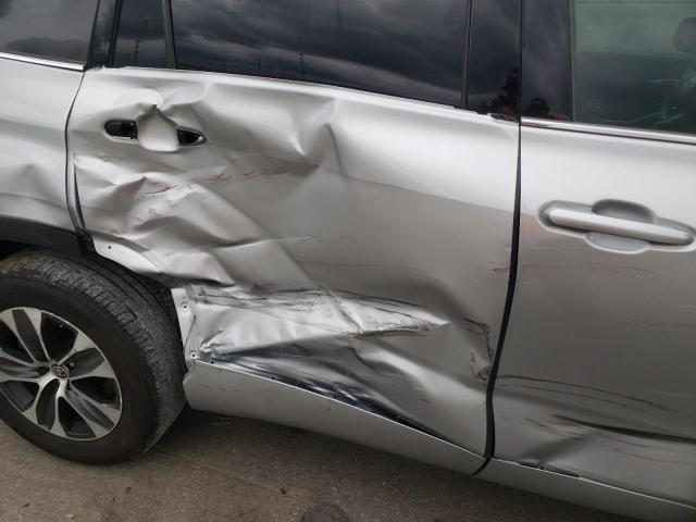 Photo 9 from auction – 2021 TOYOTA HIGHLANDER with VIN 5TDGZRBH4MS090574