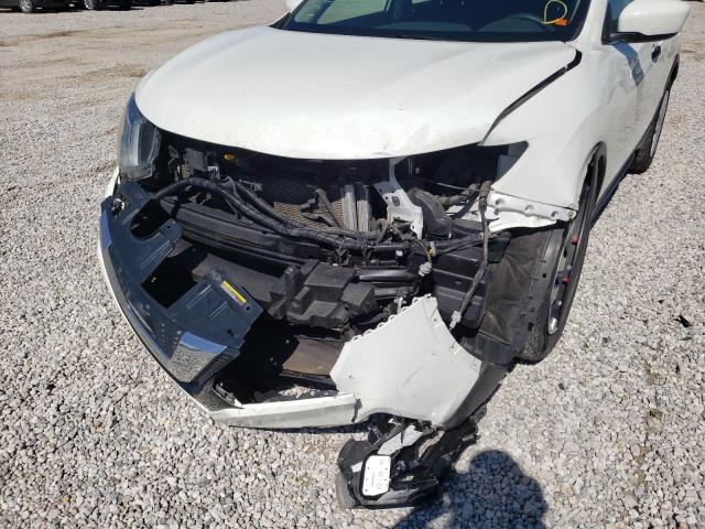 Photo 9 from auction – 2018 NISSAN ROGUE S with VIN 5N1AT2MT8JC705345