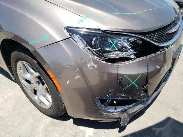 Photo 9 from auction – 2017 CHRYSLER PACIFICA L with VIN 2C4RC1GGXHR812267
