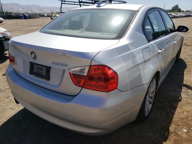 Photo 4 from auction – 2006 BMW 325 I with VIN WBAVB13586KX65772