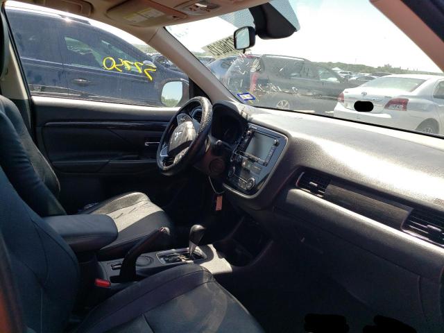 Photo 5 from auction – 2016 MITSUBISHI OUTLANDER with VIN JA4AD3A31GZ009518