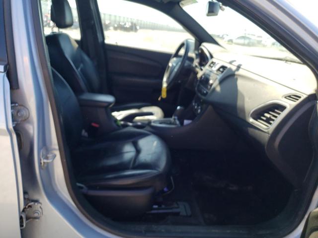 Photo 5 from auction – 2014 CHRYSLER 200 LIMITE with VIN 1C3CCBCG8EN156522