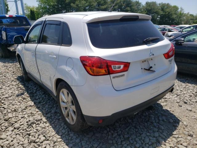 Photo 3 from auction – 2015 MITSUBISHI OUTLANDER with VIN 4A4AR3AW0FE043059