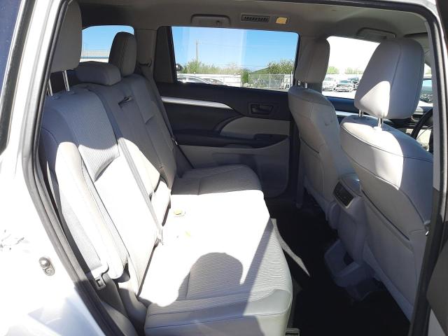 Photo 6 from auction – 2015 TOYOTA HIGHLANDER with VIN 5TDBKRFH0FS159546
