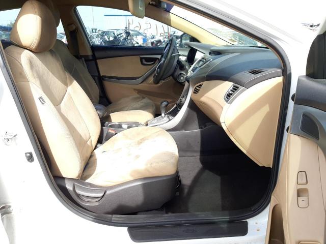 Photo 5 from auction – 2012 HYUNDAI ELANTRA GL with VIN 5NPDH4AE5CH121173