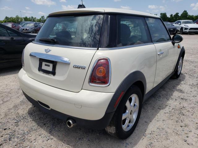 Photo 4 from auction – 2008 MINI COOPER with VIN WMWMF335X8TT64748